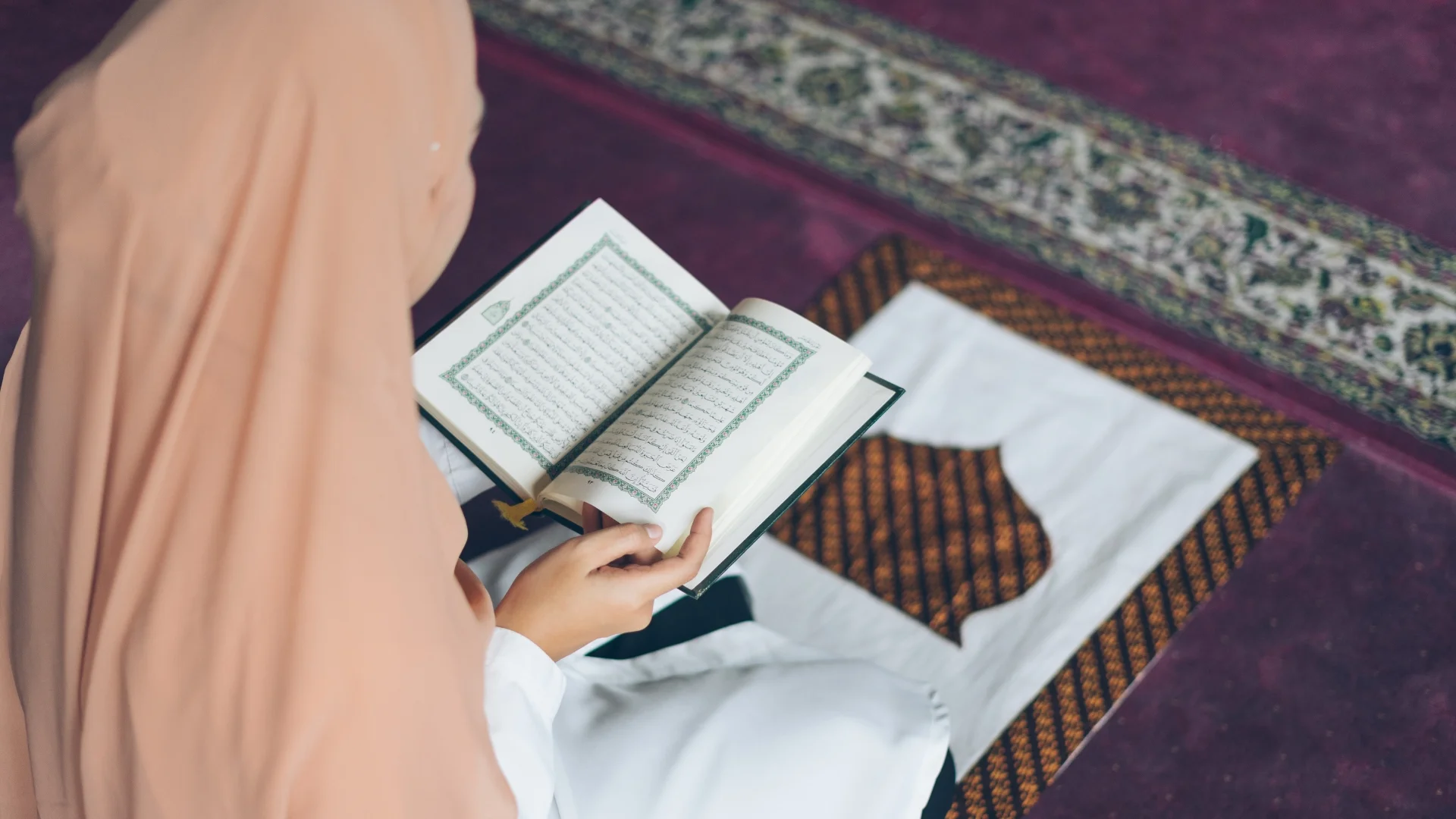 How Long Is the Quran? A Detailed Guide to Its Structure